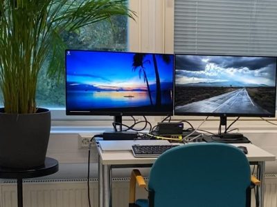 twoscreens twoscreens